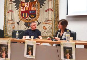 Colm Bairéad y Paula Camacho Roldán, en las VII VII Jornadas de Estudios Irlandeses de la Universidad de Granada.