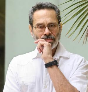 El compositor cubano Leo Brouwer.