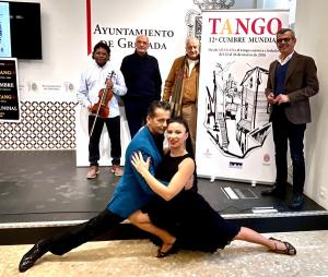 Presentación de la cumbre del tango, este jueves.