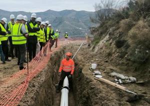 Siete kilómetros de tuberías llevarán el agua regenerada hasta las comunidades de regantes. 