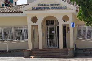 Biblioteca municipal 'Almudena Grandes' en el Zaidín. 