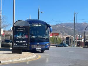 Transporte para trasladar a los trabajadores de Cetursa a Sierra Nevada.