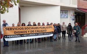 Concentración en el centro municipal del Zaidín. 