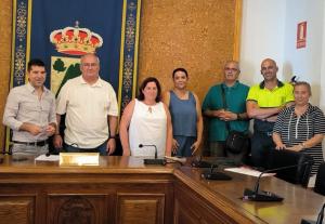 Acto de firma del convenio colectivo en el Ayuntamiento de Gójar. 