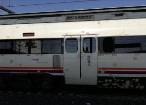 Los trenes Avant con Sevilla se pondrán en marcha a mediados de febrero, según la previsión de Adif.