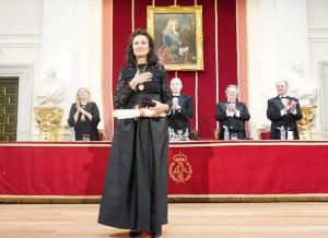 Rosa Brun, en el acto de ingreso como academia de número. 