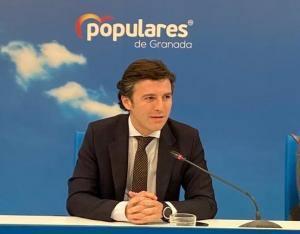 El secretario general del PP de Granada, Jorge Saavedra.