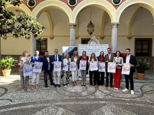 Presentación de la pasarela en el Ayuntamiento de Granada.