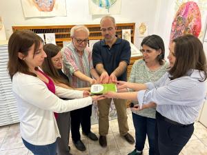 Participantes en el taller para la elaboración del duelo.