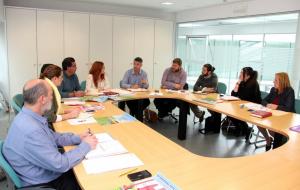 Reunión del grupo de IU en la Diputación con alcaldes y concejales de la formación.