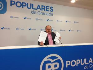 José Robles en rueda de prensa.