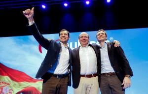 Casado, junto a Sebastián Pérez y Juan Manuel Moreno.