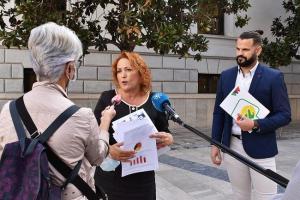 Mari Carmen, en una imagen de archivo, junto a Chus Fernández.