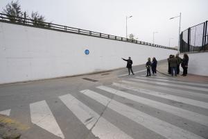 El PSOE exie al PP que siga adelante con el derribo del muro.