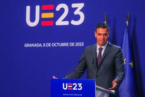 El presidente del Gobierno en funciones, Pedro Sánchez, en la rueda de prensa posterior a la reunión informal de Jefes de Estados o de Gobierno de la UE.