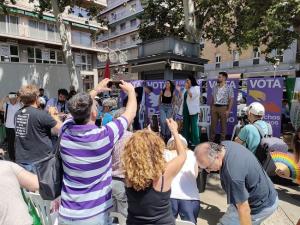 Acto de Podemos en la Plaza de la Mariana de Granada.
