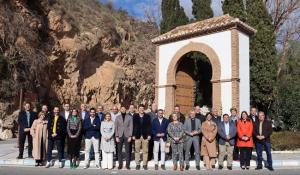 El presidente del Partido Popular de Granada, Francis Rodríguez, ha clausurado el acto de presentación del equipo de candidatos a las próximas elecciones municipales de las comarcas de La Alpujarra y El Valle. -