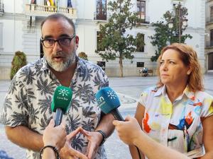 Francisco Puentedura, en una imagen reciente junto a Mari Carmen Pérez.