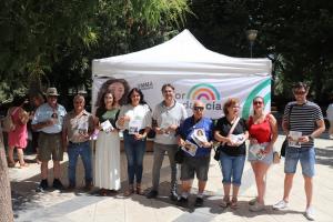 Alejandra Durán y miebros de IU y POdemos, en Guadix.