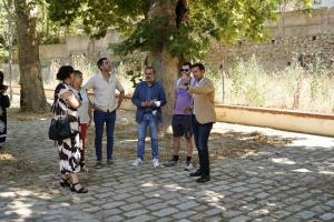 Cuenca y otros ediles, en su visita al Parque de las Palmas, en el Realejo.