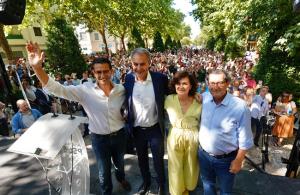 Rodríguez Zapatero con Carmen Calvo, Entrena y Cuenca. 